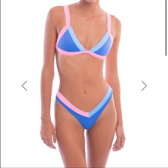 oneone swimwear Other - ISO ONE ONE SWIMWEAR JESSE BIKINI CHAMPAGNE (S)